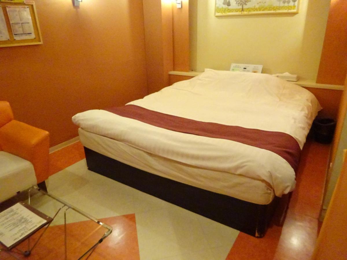 Hotel Rplus Higashimatsuyama Namegawa Buitenkant foto